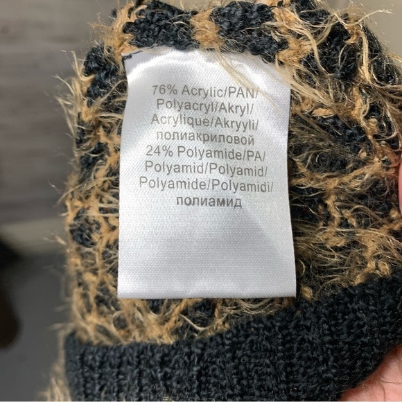 Marble Black Brown Knit Sweater Fuzzy Boat Neck Long Sleeves Slit Back Sz Medium - Picture 9 of 11